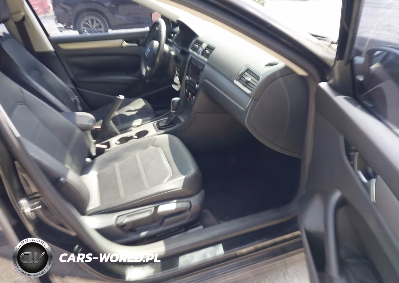 2014 Volkswagen Passat 1.8T Se VIN:1VWBS7A30EC083078 - 5