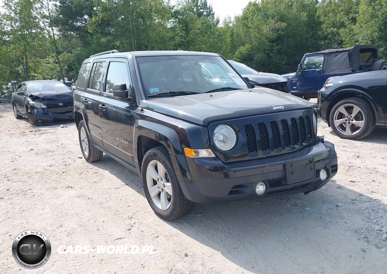 2013 Jeep Patriot Latitude VIN:1C4NJRFB9DD263649 - 1