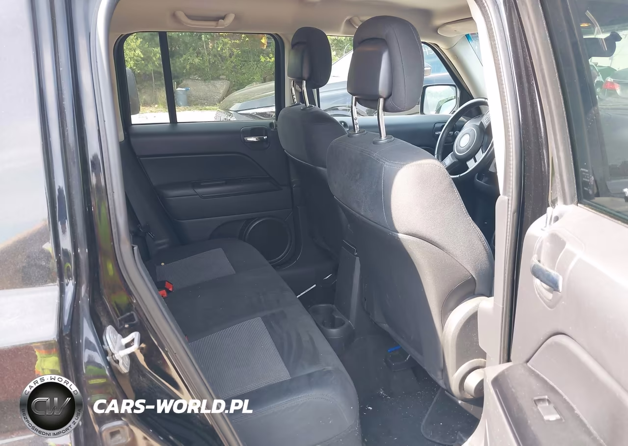 2013 Jeep Patriot Latitude VIN:1C4NJRFB9DD263649 - 8