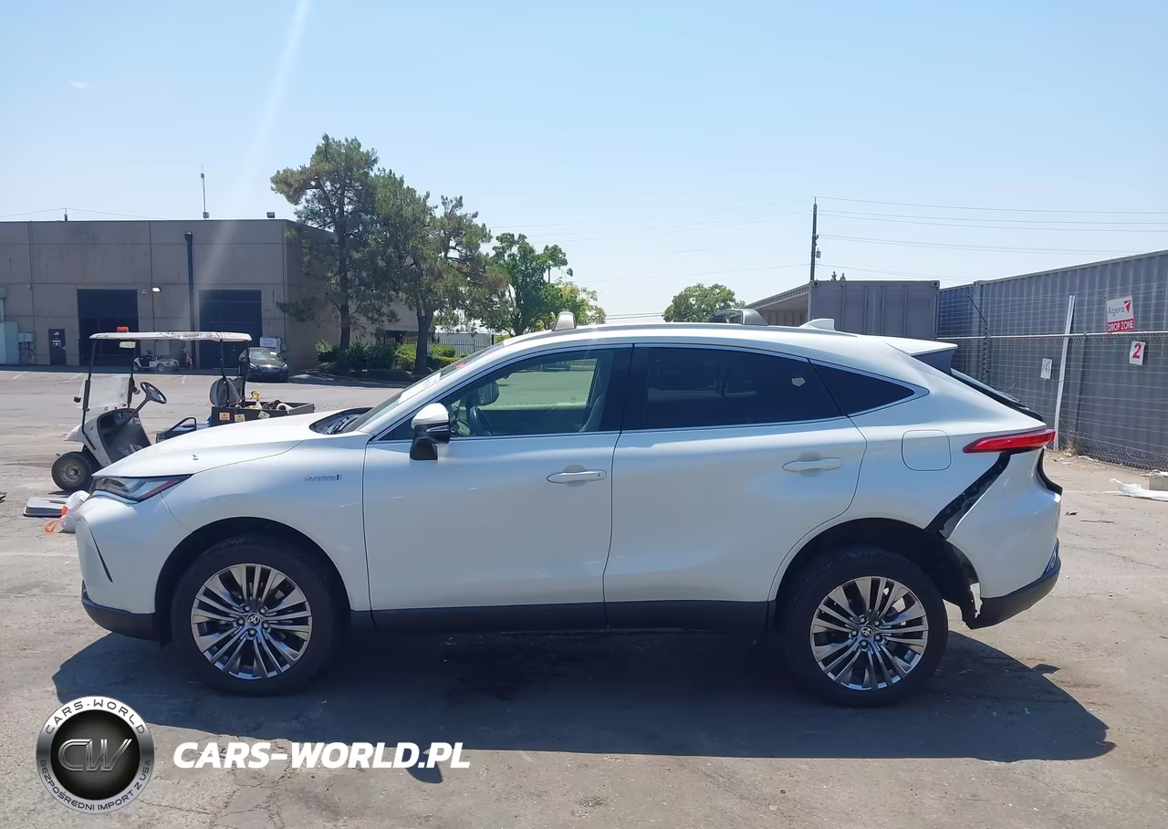 2021 Toyota Venza Limited VIN:JTEAAAAH2MJ027658 - 14