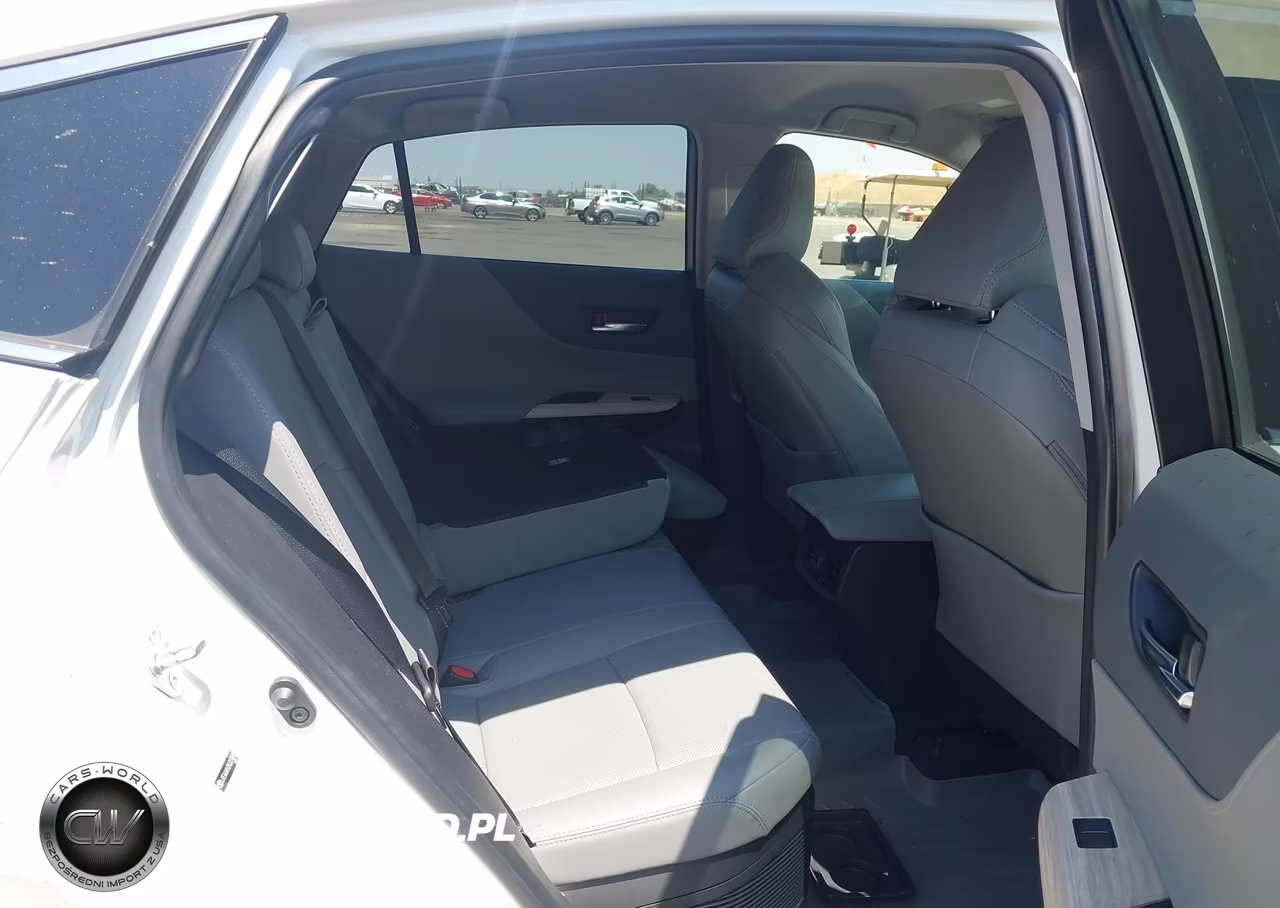 2021 Toyota Venza Limited VIN:JTEAAAAH2MJ027658 - 8