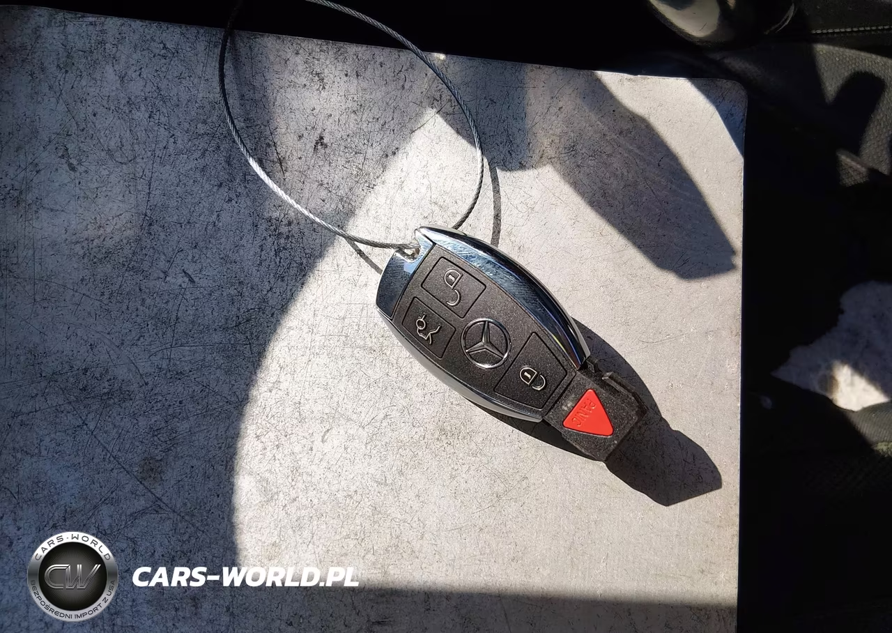 2014 Mercedes-Benz S 550 VIN:WDDUG8CB0EA051109 - 11