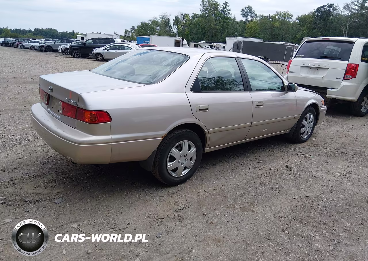 2000 Toyota Camry Le VIN:4T1BG22K0YU631734 - 4