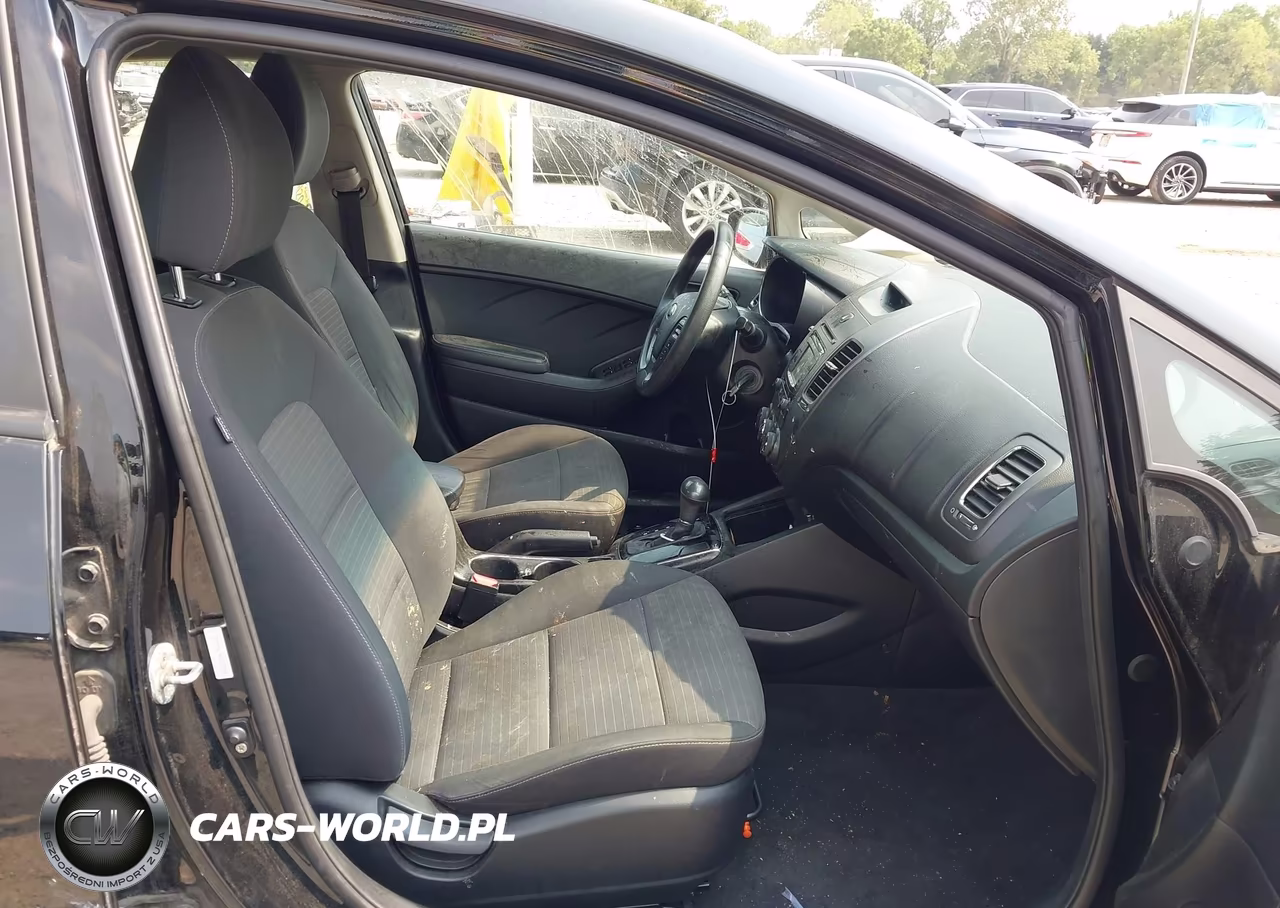 2017 Kia Forte Lx VIN:3KPFL4A74HE109729 - 5