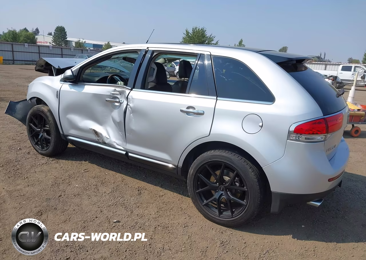 2011 Lincoln Mkx VIN:2LMDJ8JKXBBJ32648 - 3