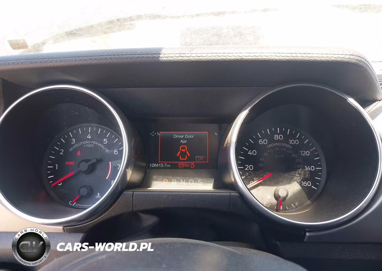2019 Ford Mustang Ecoboost Premium VIN:1FATP8UH7K5170259 - 7