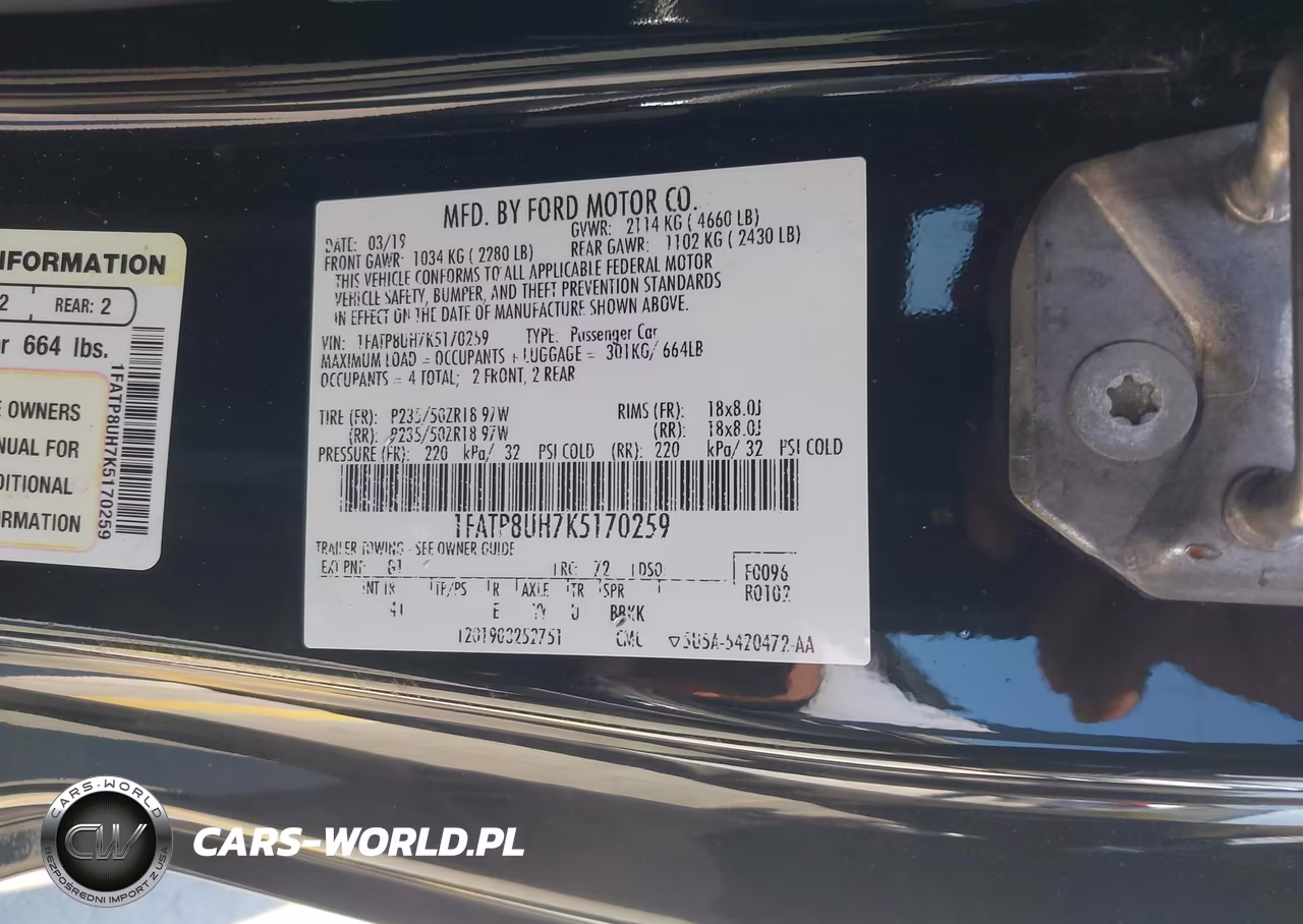 2019 Ford Mustang Ecoboost Premium VIN:1FATP8UH7K5170259 - 9