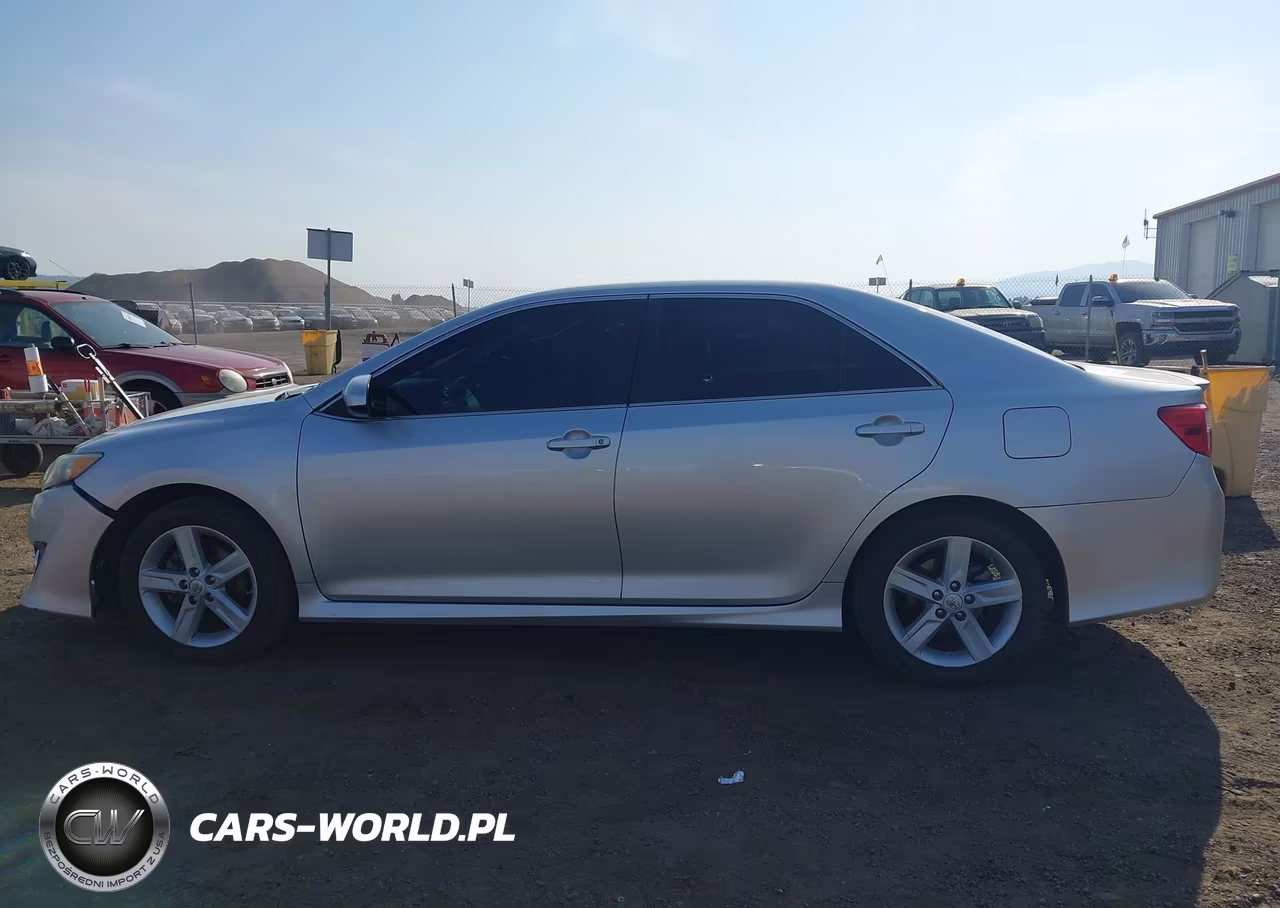 2012 Toyota Camry Se VIN:4T1BF1FK4CU126070 - 14
