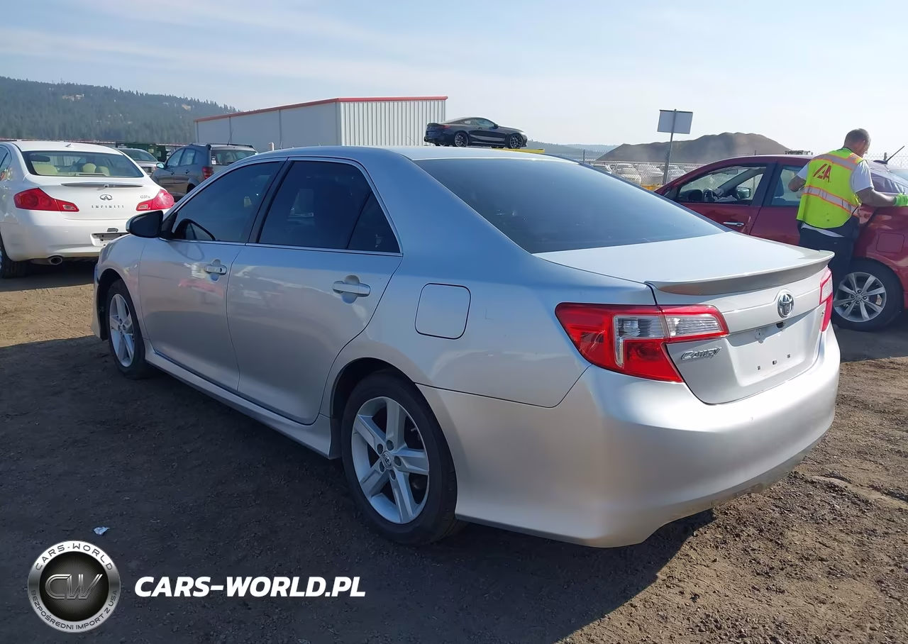 2012 Toyota Camry Se VIN:4T1BF1FK4CU126070 - 3