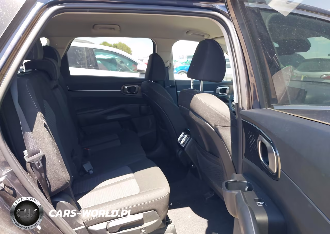 2025 Kia Sorento Lx VIN:5XYRG4JC1SG359275 - 8