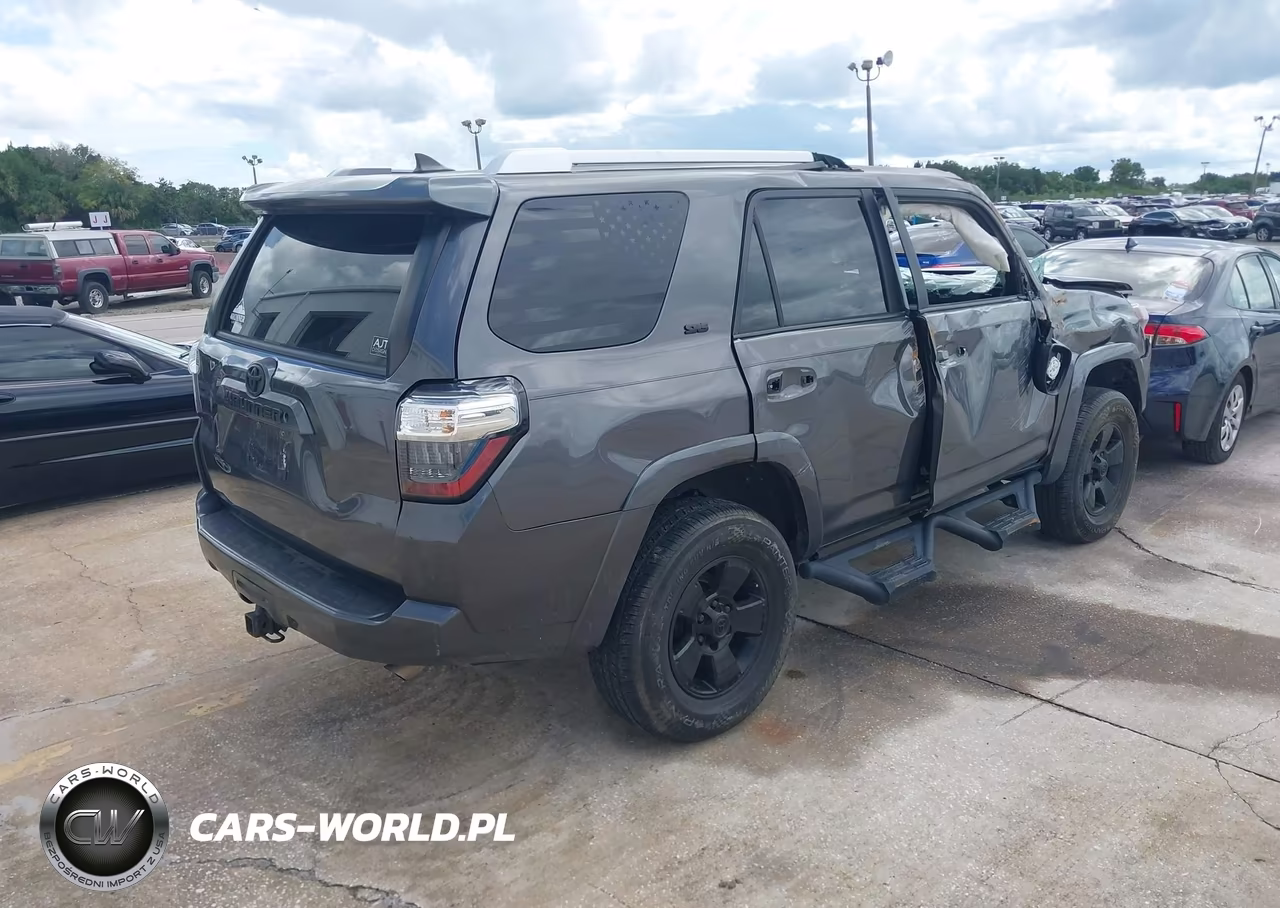 2015 Toyota 4Runner Sr5 VIN:JTEZU5JR1F5107569 - 4