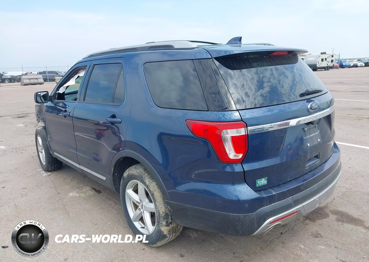 2017 Ford Explorer Xlt VIN:1FM5K8D85HGB12077 - 3