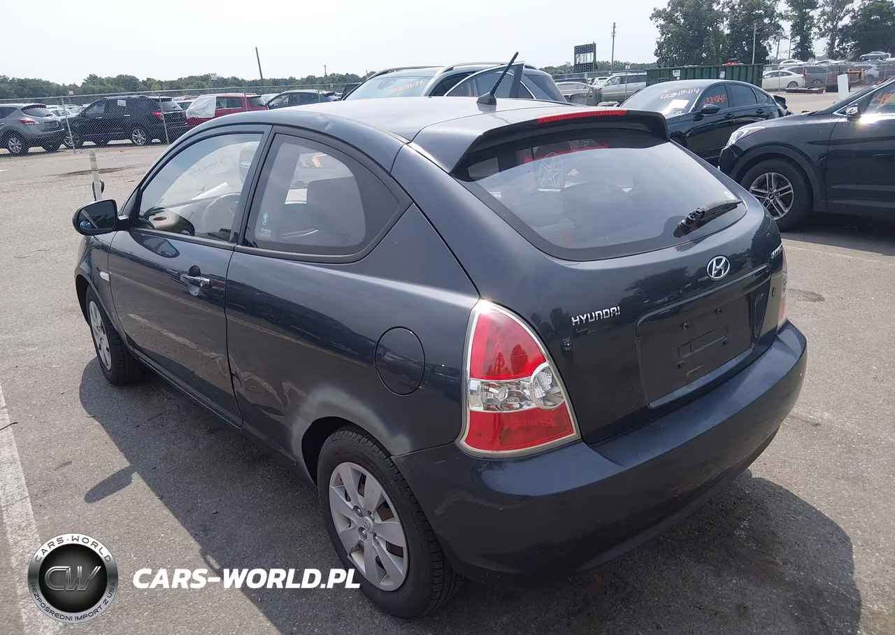 2010 Hyundai Accent Gs VIN:KMHCM3AC4AU158679 - 3