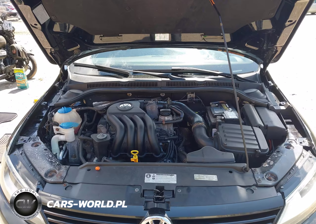 2012 Volkswagen Jetta 2.0L S VIN:3VW1K7AJ4CM472571 - 10