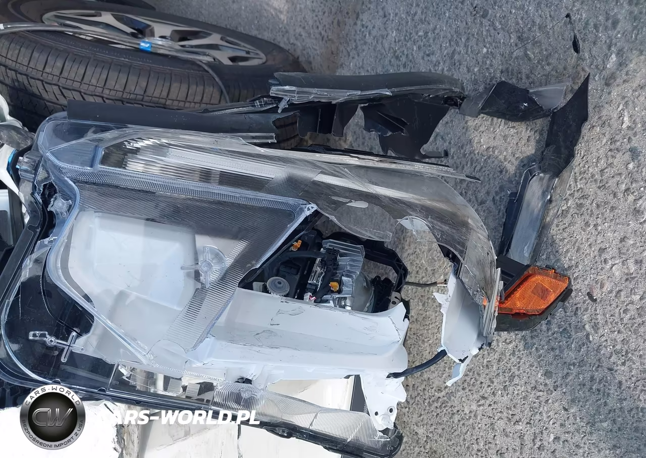 2024 Subaru Forester Premium VIN:JF2SKADC4RH511286 - 12
