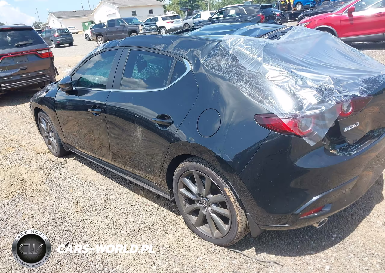 2026 Mazda Mazda3 2.5 S Preferred VIN:JM1BPALL2T1850288 - 3