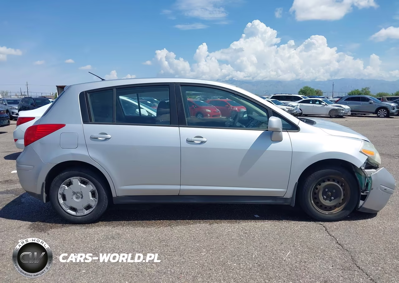2009 Nissan Versa 1.8S VIN:3N1BC13EX9L377628 - 13