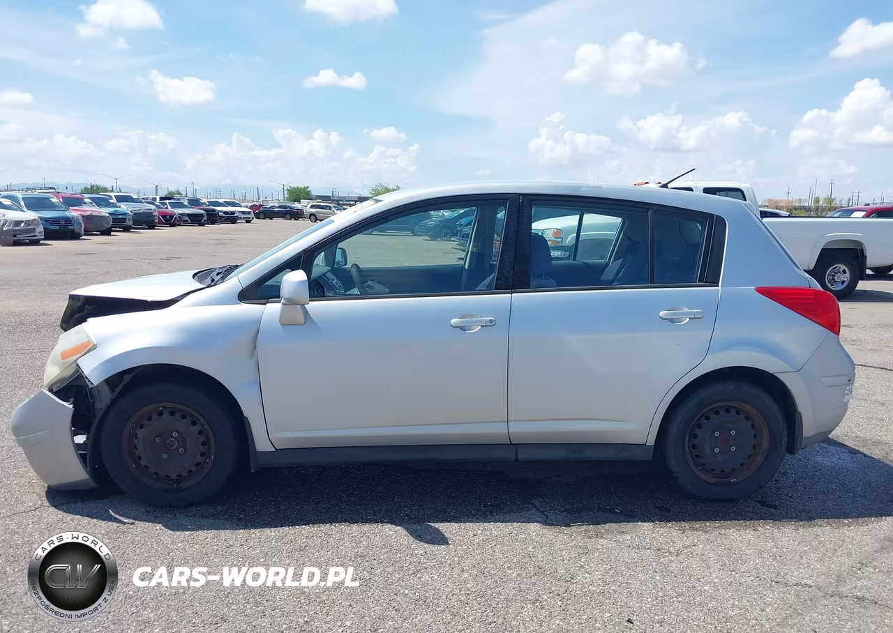 2009 Nissan Versa 1.8S VIN:3N1BC13EX9L377628 - 14