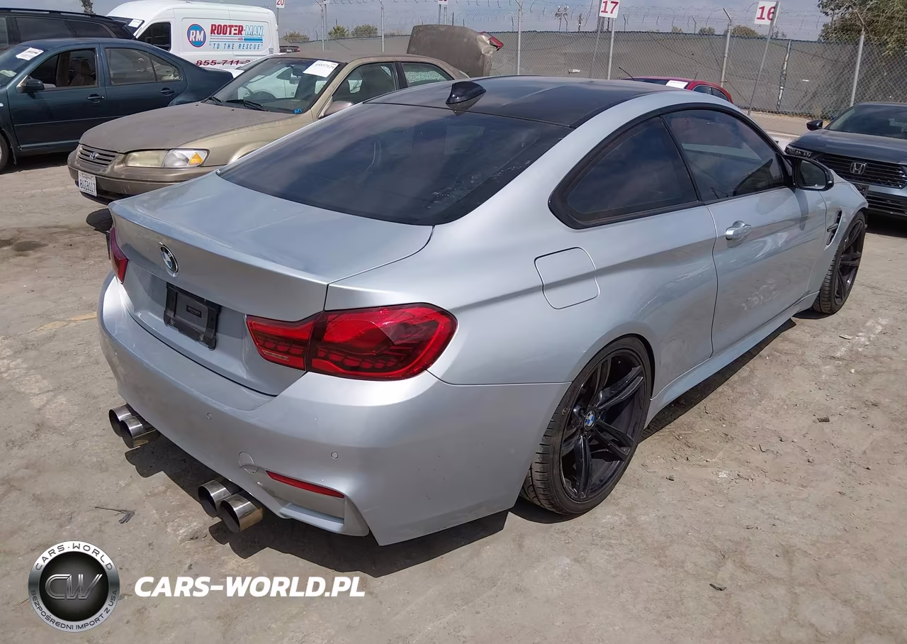 2016 BMW M4 VIN:WBS3R9C55GK337544 - 4