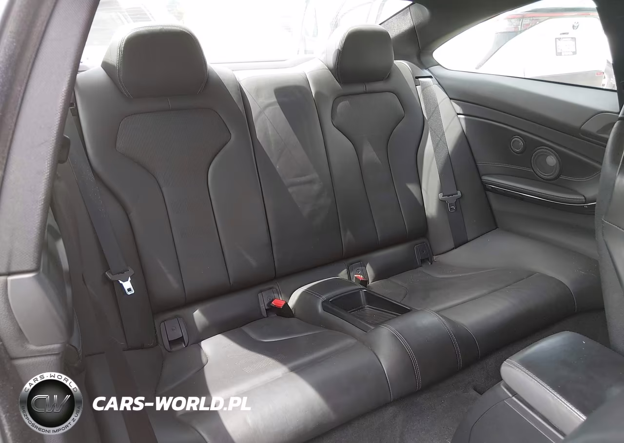 2016 BMW M4 VIN:WBS3R9C55GK337544 - 8