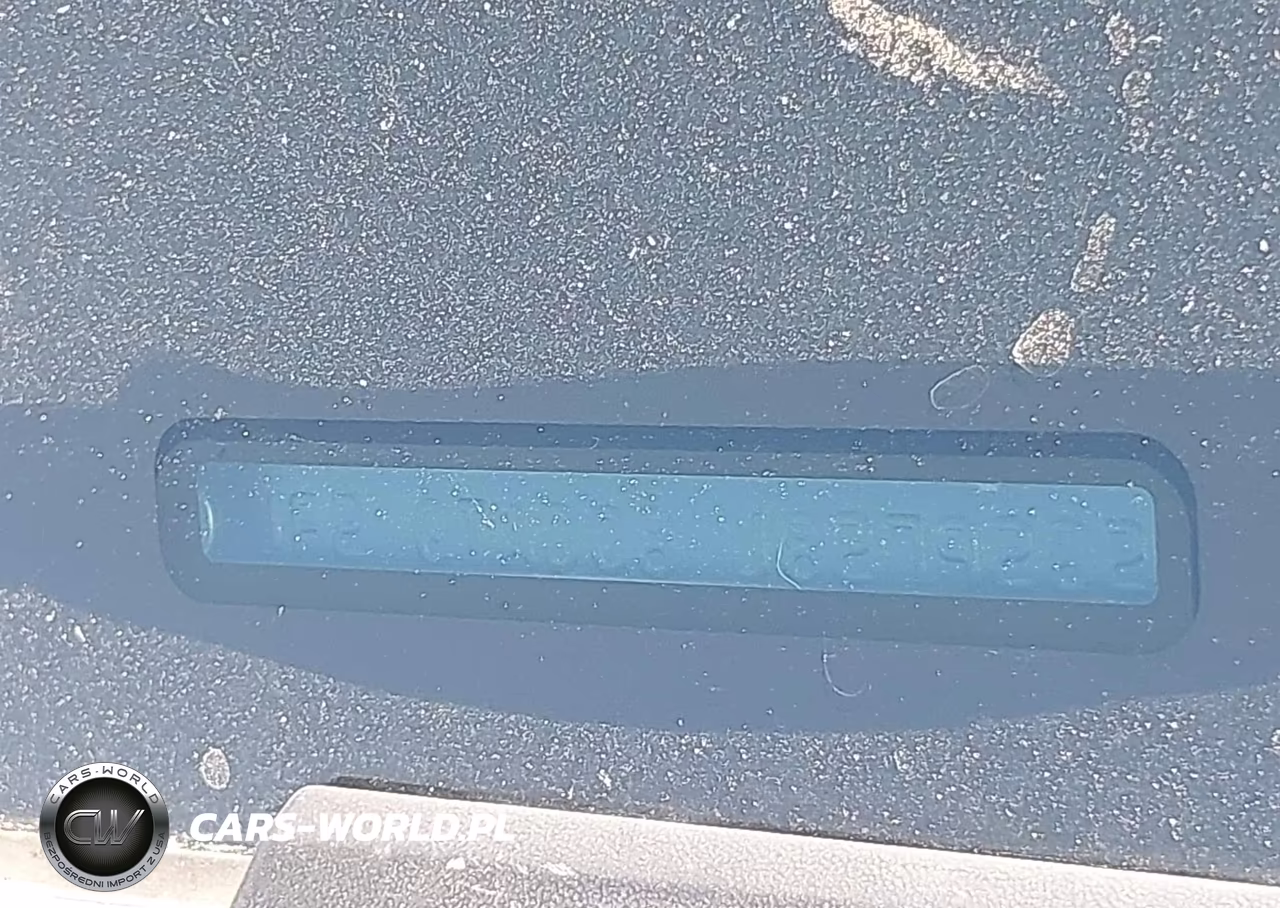 2018 Subaru Crosstrek 2.0I Premium VIN:JF2GTADC8J8279282 - 18