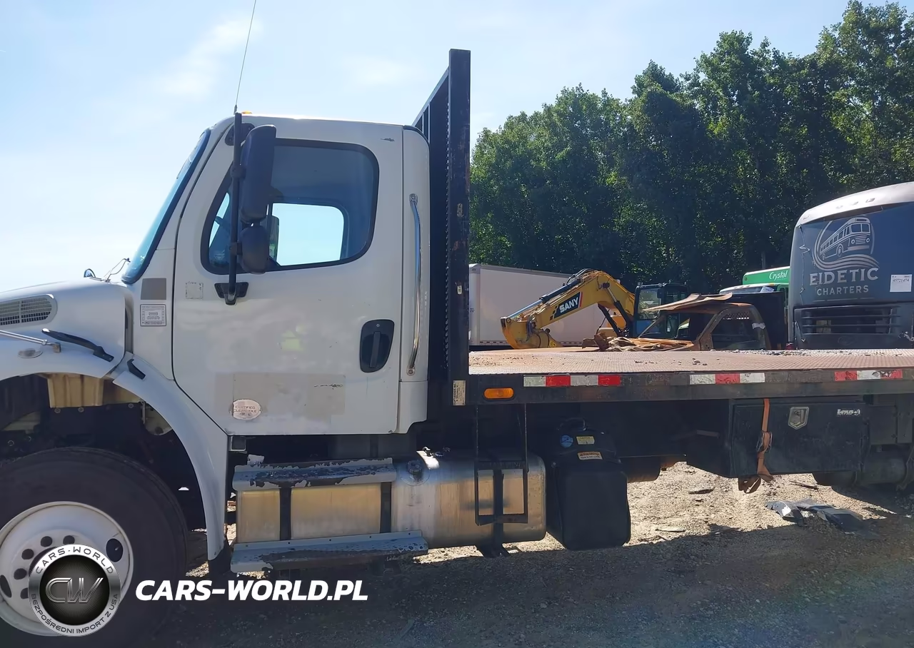 2016 Freightliner M2 106 Medium Duty VIN:1FVHCYCY8GHHB6234 - 14