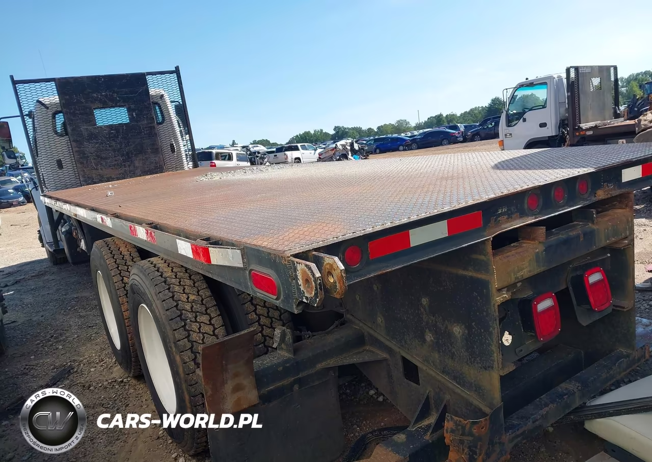 2016 Freightliner M2 106 Medium Duty VIN:1FVHCYCY8GHHB6234 - 3