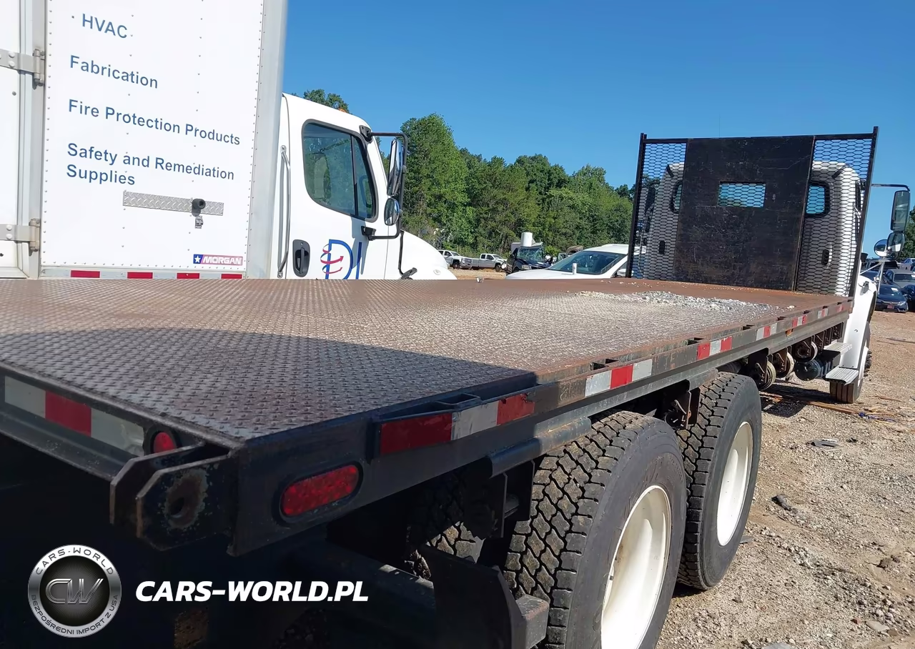 2016 Freightliner M2 106 Medium Duty VIN:1FVHCYCY8GHHB6234 - 4