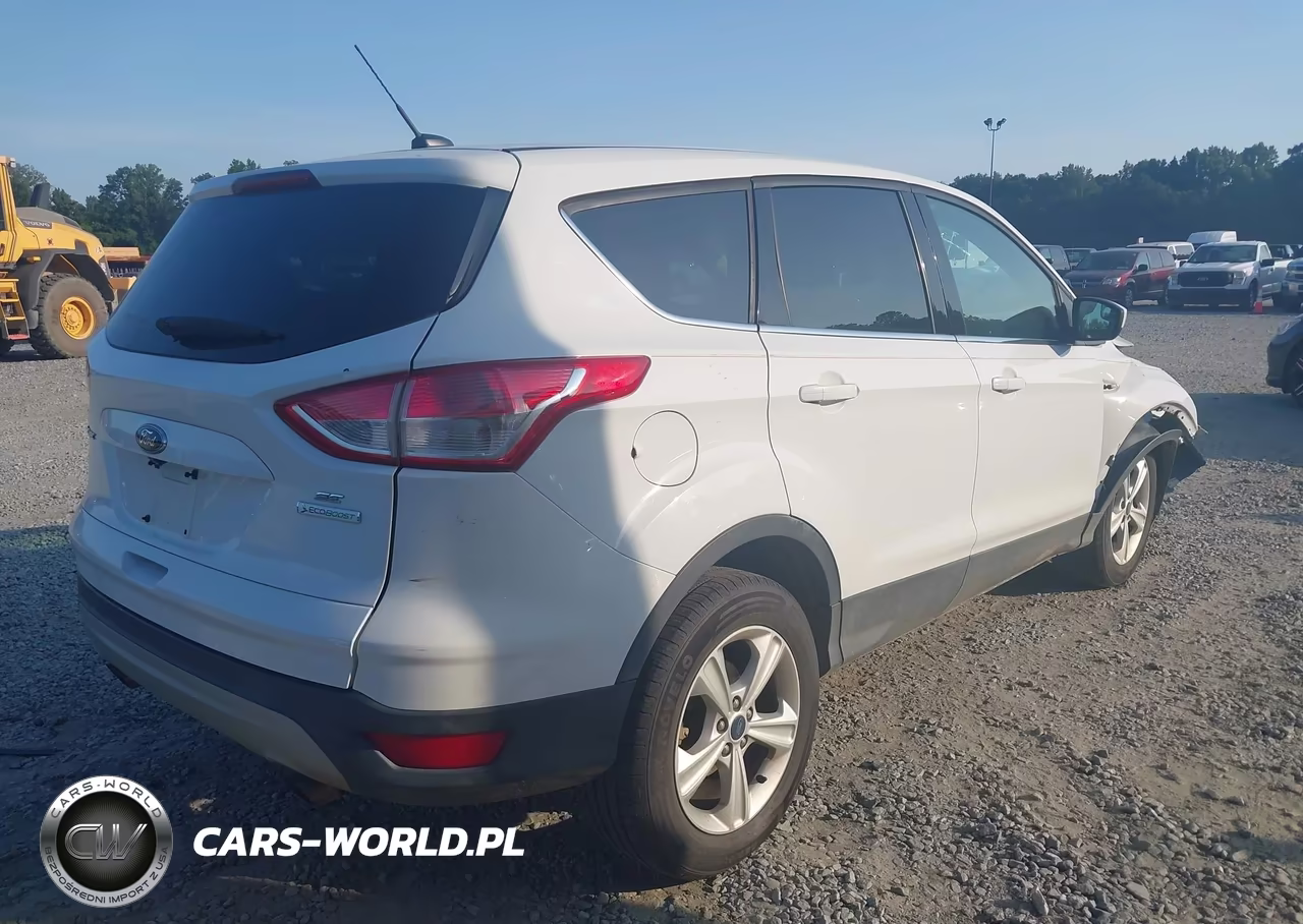2015 Ford Escape Se VIN:1FMCU0GX7FUC66360 - 4