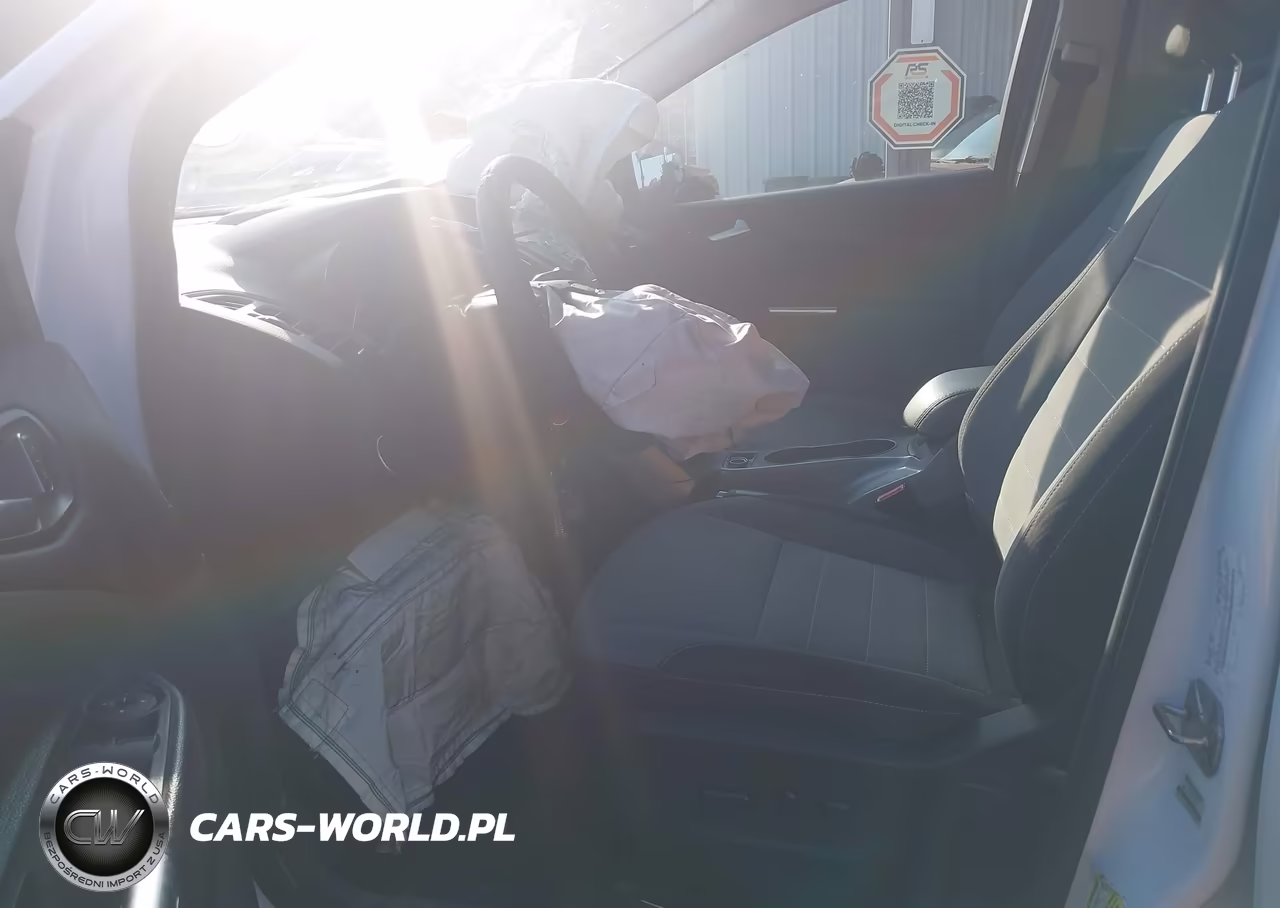 2015 Ford Escape Se VIN:1FMCU0GX7FUC66360 - 5