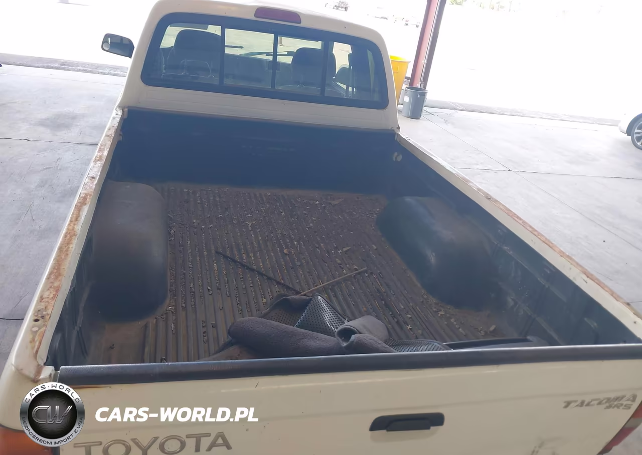 1999 Toyota Tacoma VIN:4TAVL52N1XZ516971 - 8