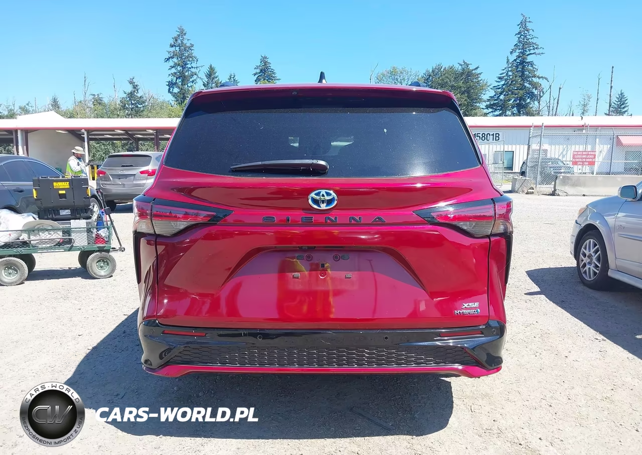 2024 Toyota Sienna Xse VIN:5TDDRKEC4RS183645 - 16