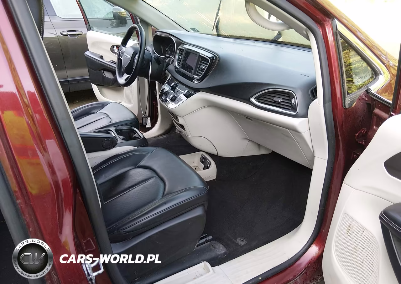 2021 Chrysler Voyager Lxi VIN:2C4RC1DG9MR524268 - 5