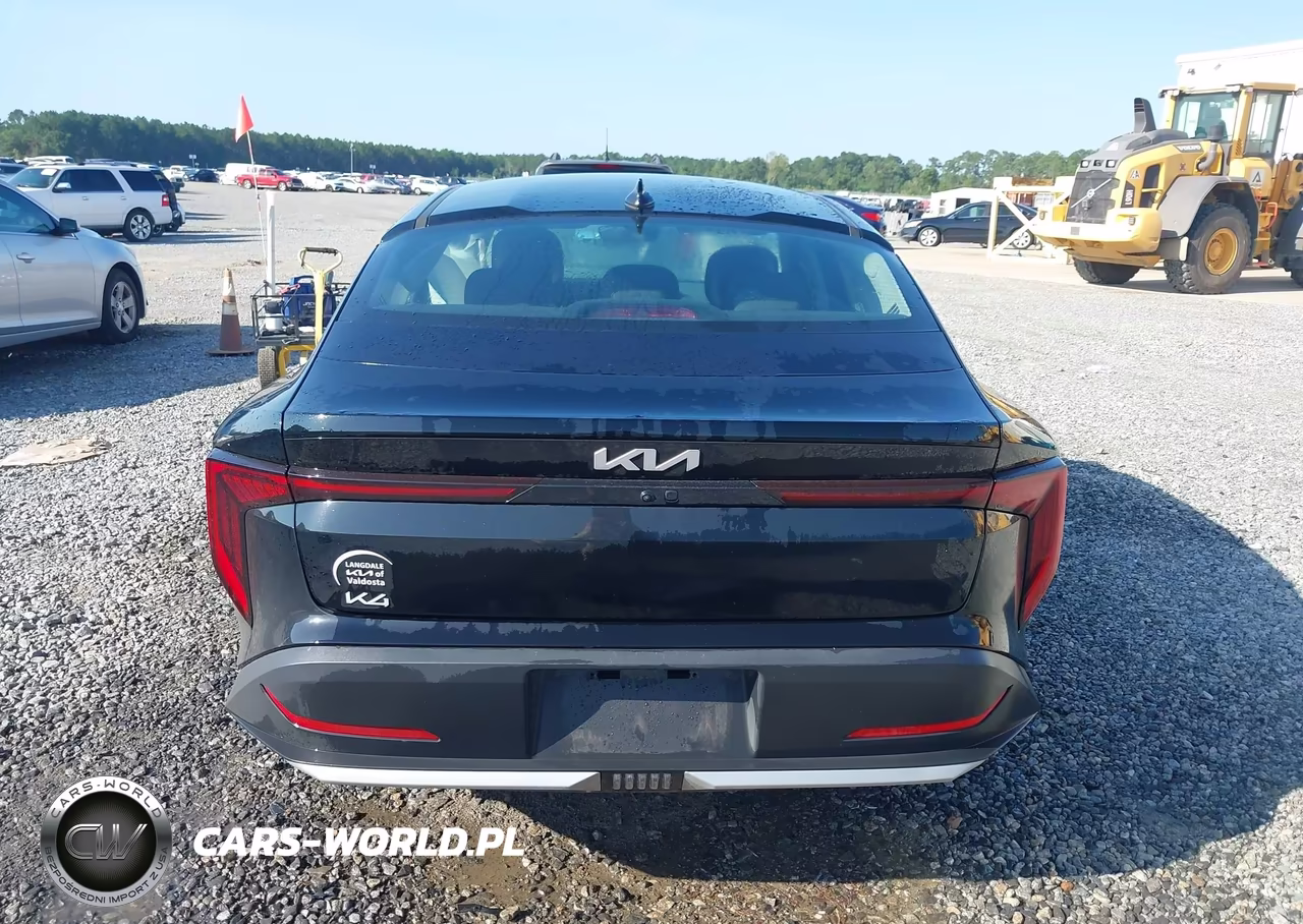 2025 Kia K4 Lxs VIN:3KPFT4DE9SE203770 - 16