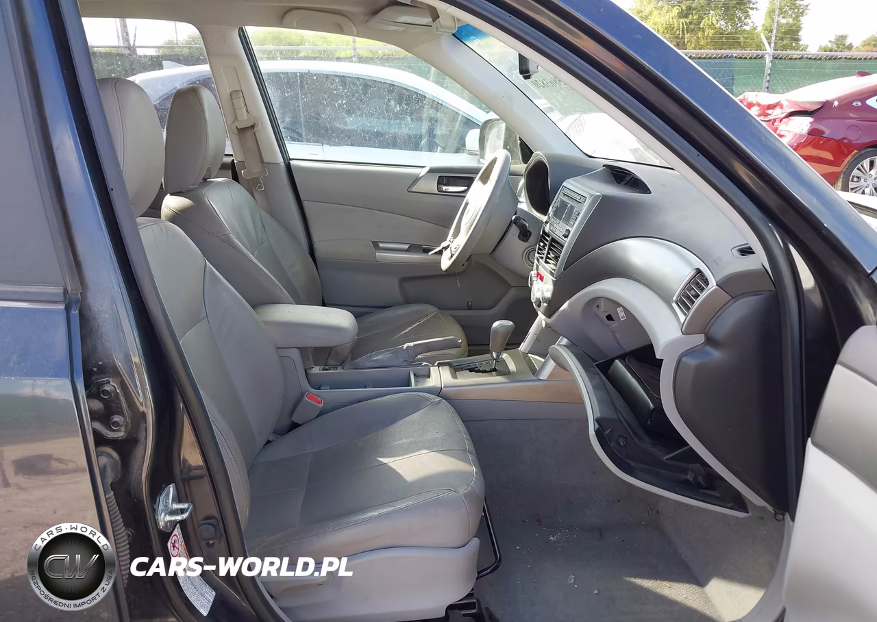 2010 Subaru Forester 2.5X Limited VIN:JF2SH6DC7AH913870 - 5