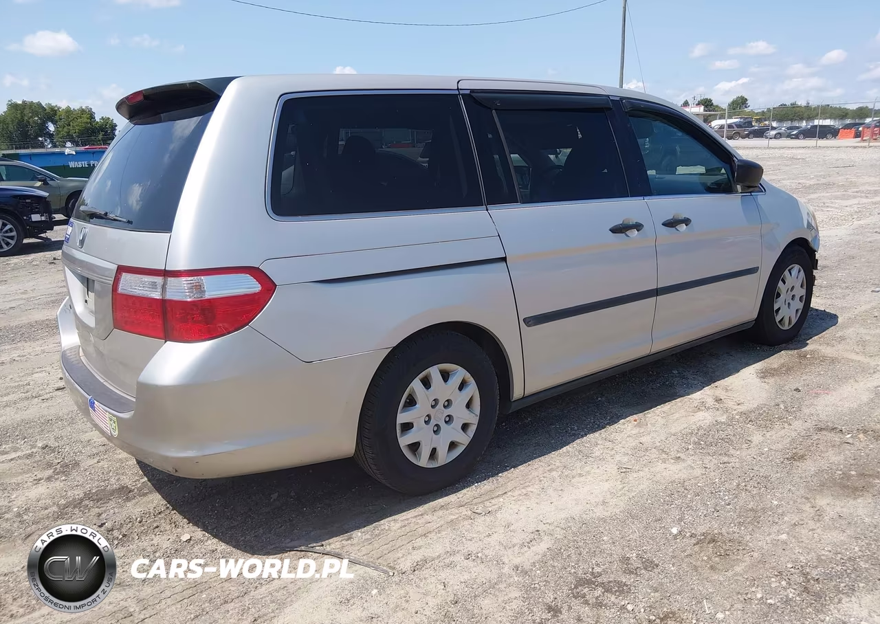 2007 Honda Odyssey Lx VIN:5FNRL38237B063210 - 4