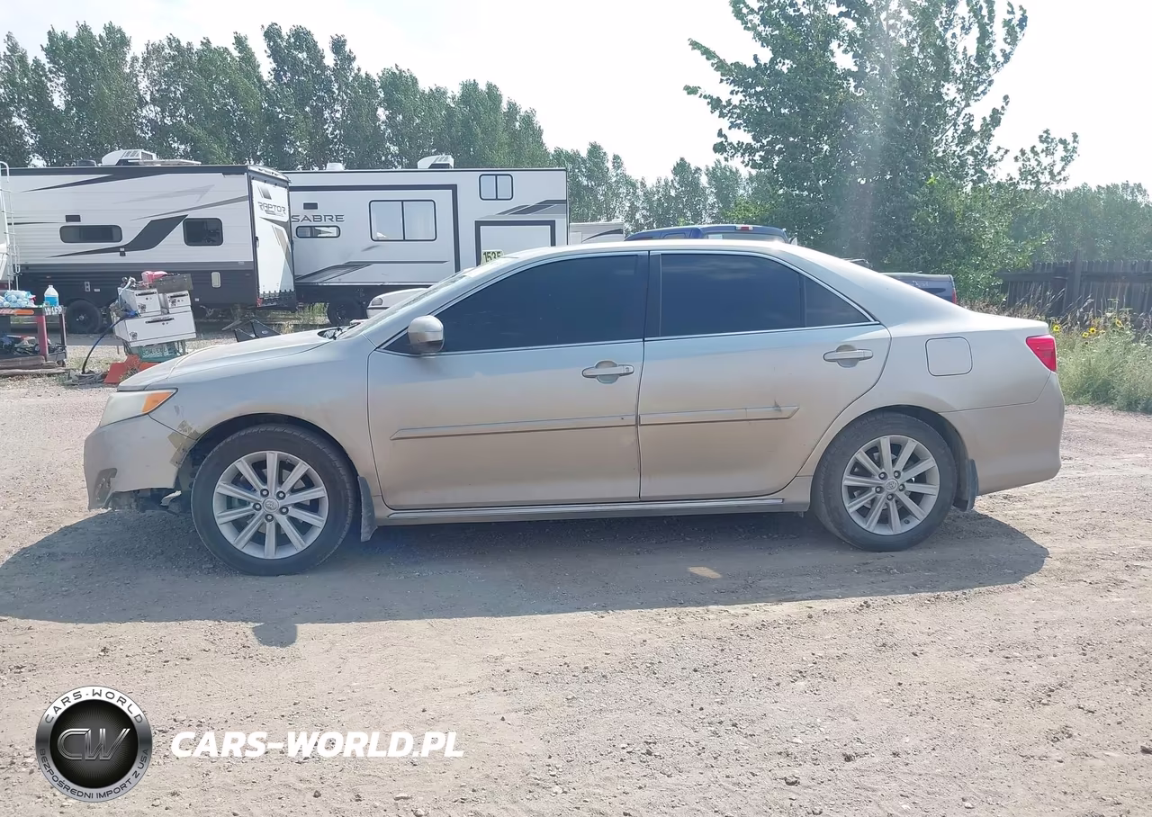 2014 Toyota Camry Xle VIN:4T4BF1FK3ER396299 - 15