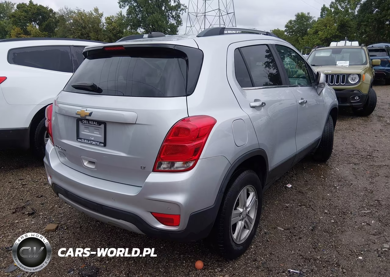 2020 Chevrolet Trax Awd Lt VIN:3GNCJPSB5LL124510 - 4