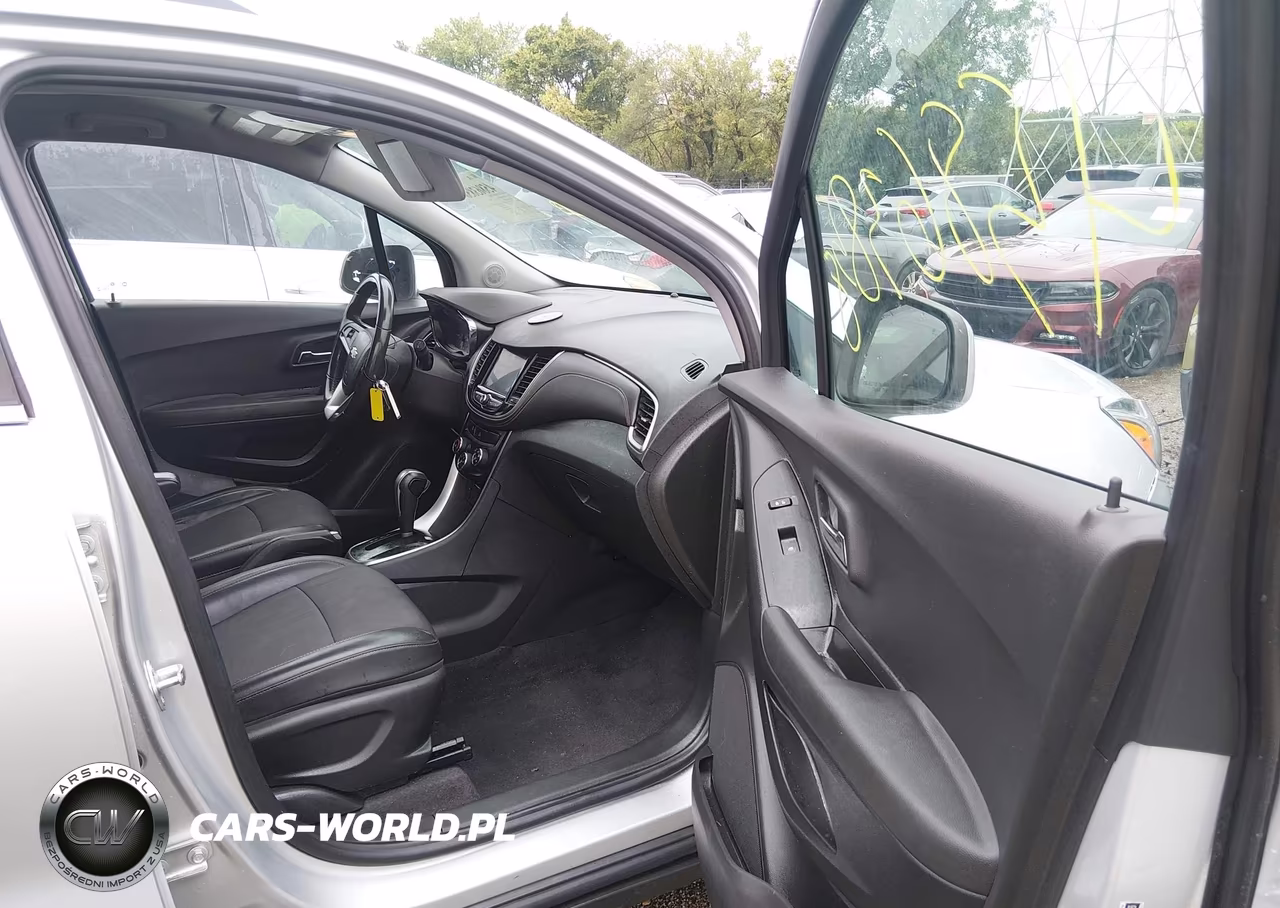 2020 Chevrolet Trax Awd Lt VIN:3GNCJPSB5LL124510 - 5