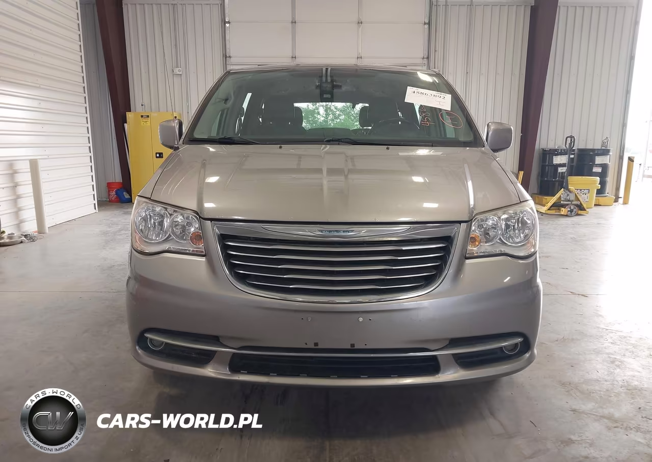 2016 Chrysler Town & Country Touring VIN:2C4RC1BG4GR240229 - 12