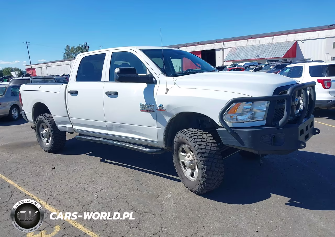 2017 Ram 3500 Tradesman 4X4 6'4 Box