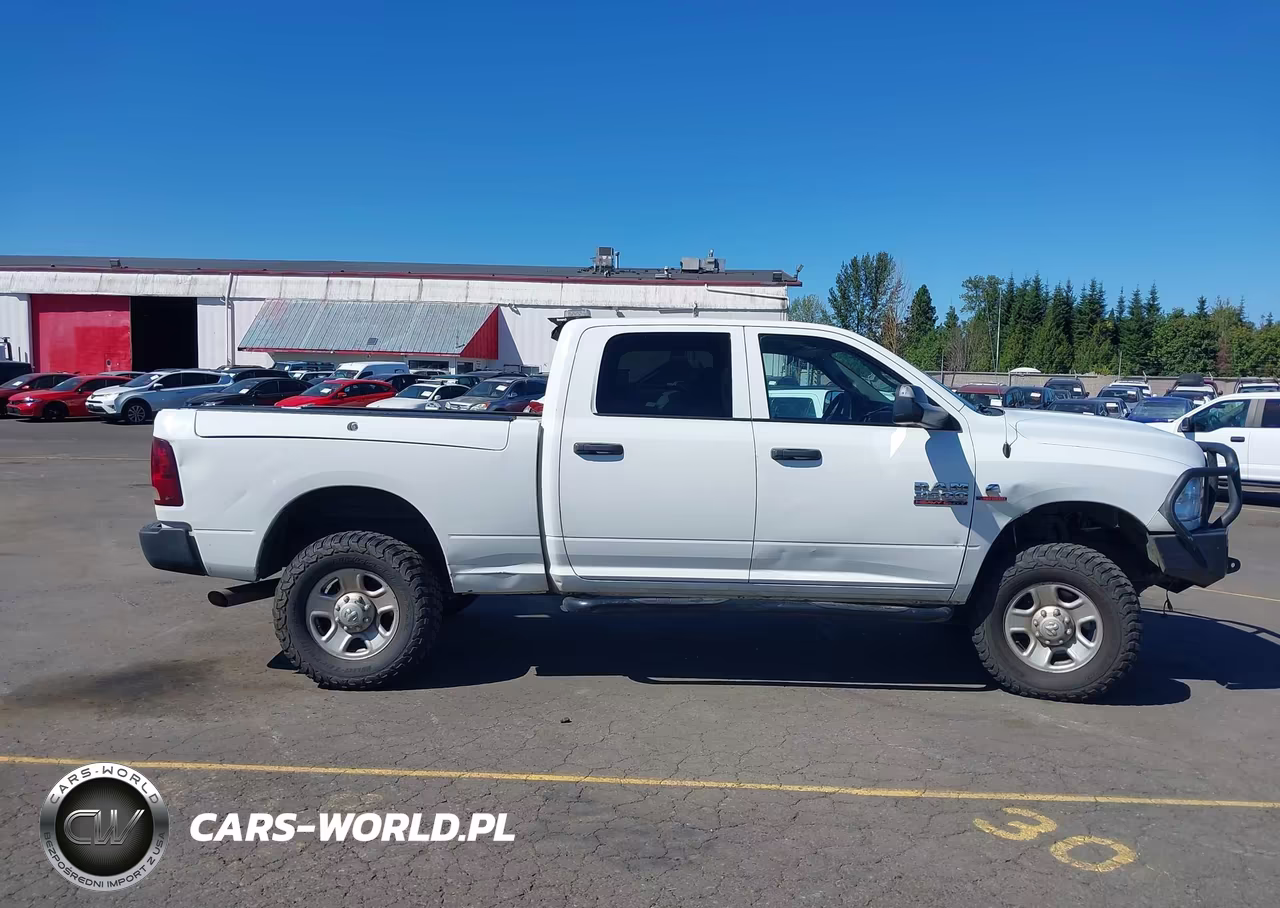 2017 Ram 3500 Tradesman 4X4 6'4 Box VIN:3C63R3CL4HG717400 - 18