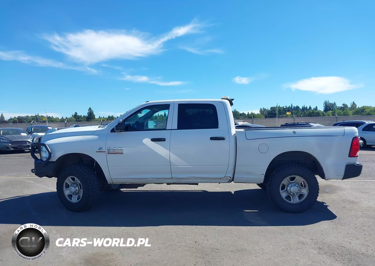 2017 Ram 3500 Tradesman 4X4 6'4 Box VIN:3C63R3CL4HG717400 - 19
