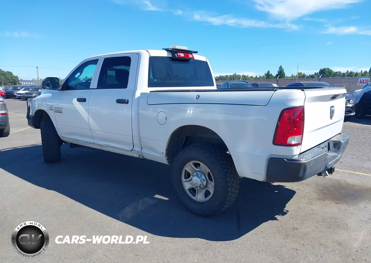 2017 Ram 3500 Tradesman 4X4 6'4 Box VIN:3C63R3CL4HG717400 - 3