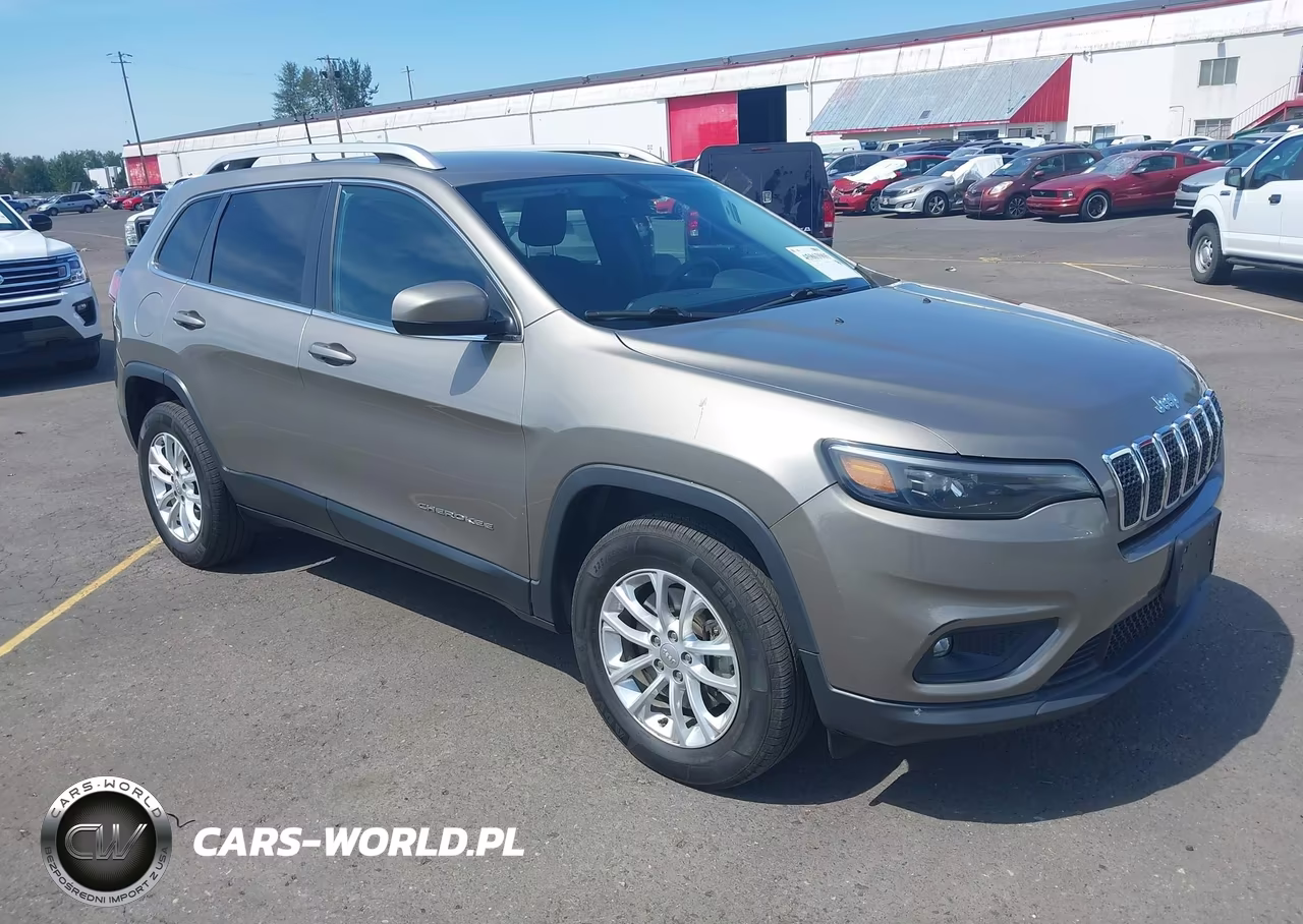 2019 Jeep Cherokee Latitude 4X4 – zdjęcie 1 z 16