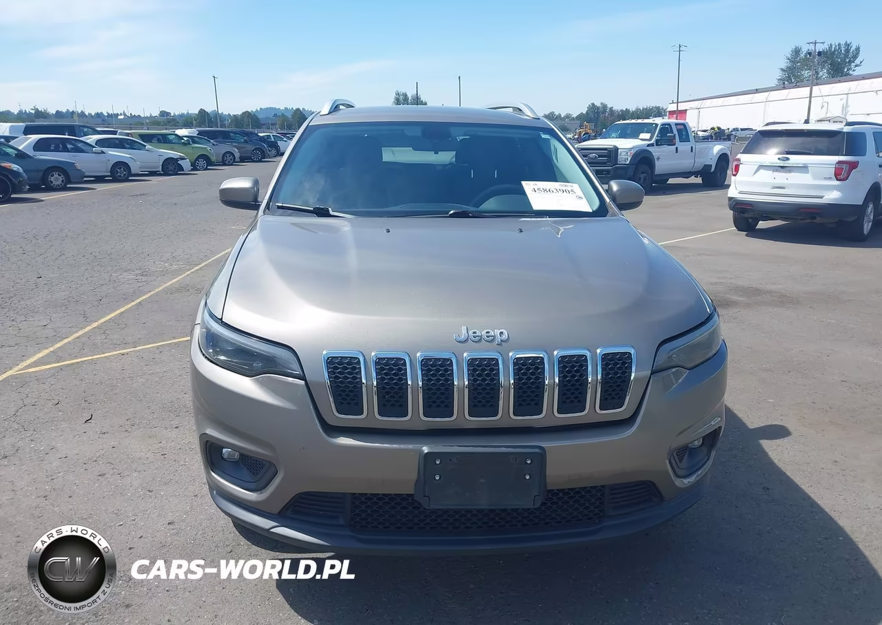 2019 Jeep Cherokee Latitude 4X4 VIN:1C4PJMCB3KD479803 - 12