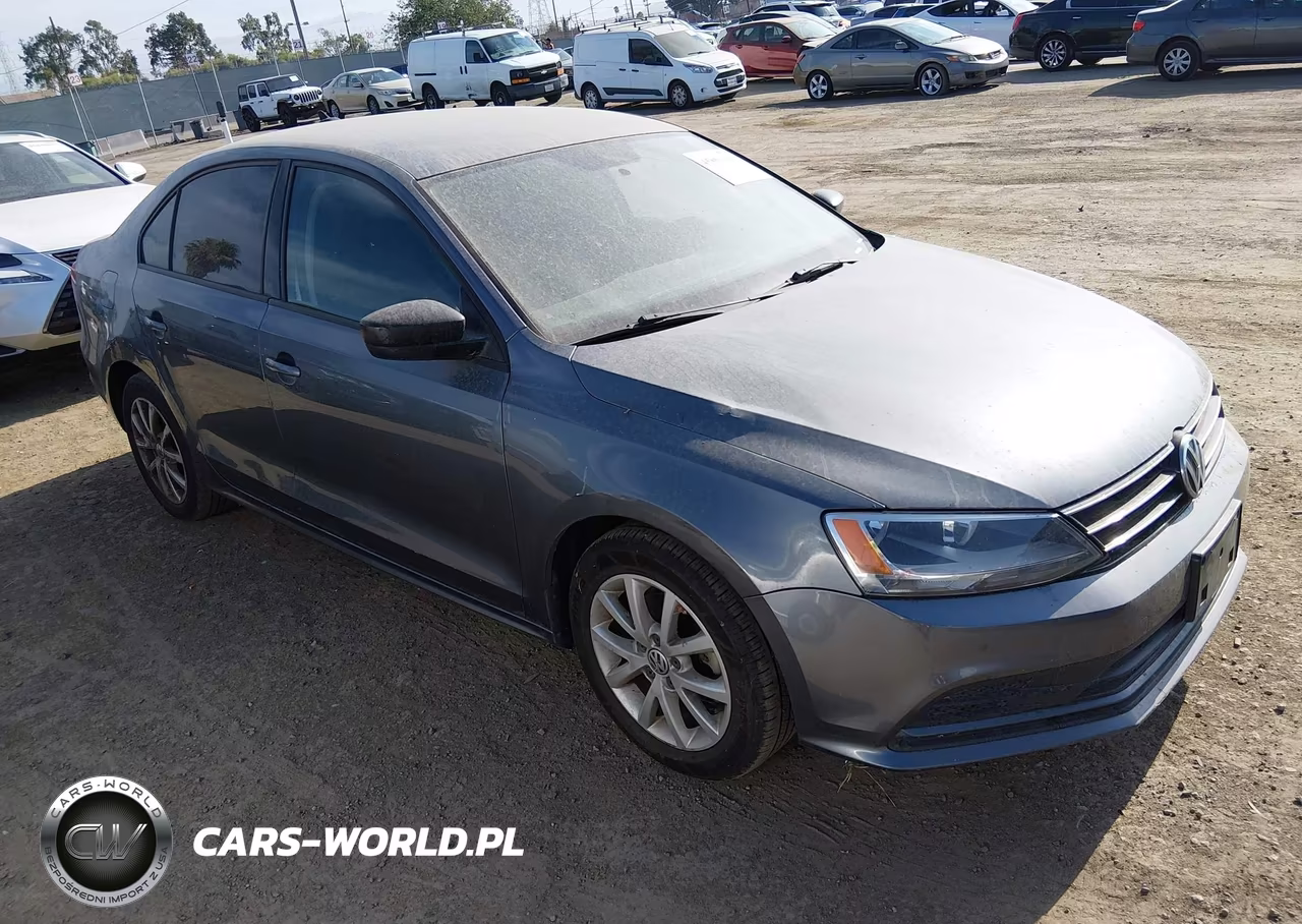 2015 Volkswagen Jetta 1.8T Se – zdjęcie 1 z 10
