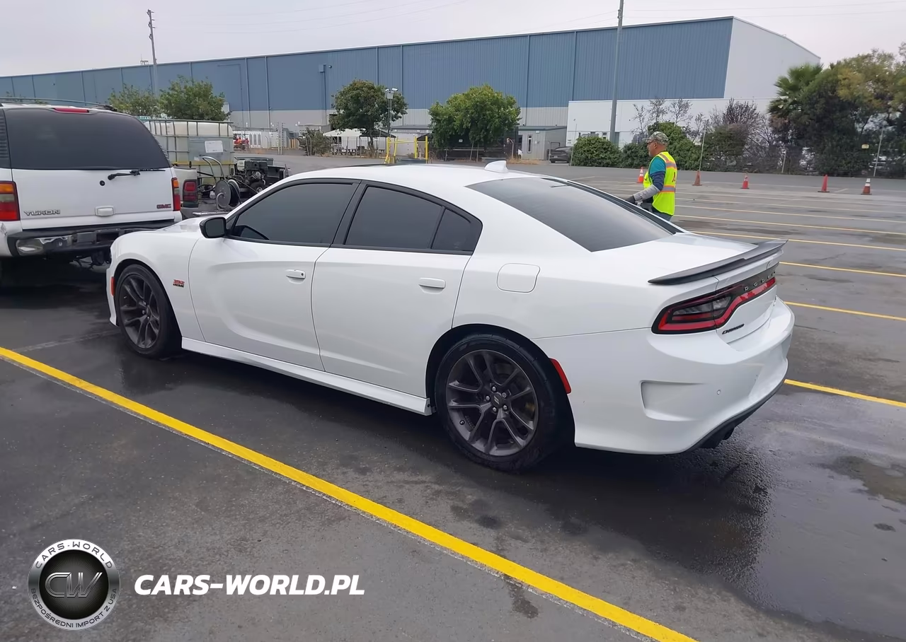 2023 Dodge Charger Scat Pack VIN:2C3CDXGJ0PH592261 - 3