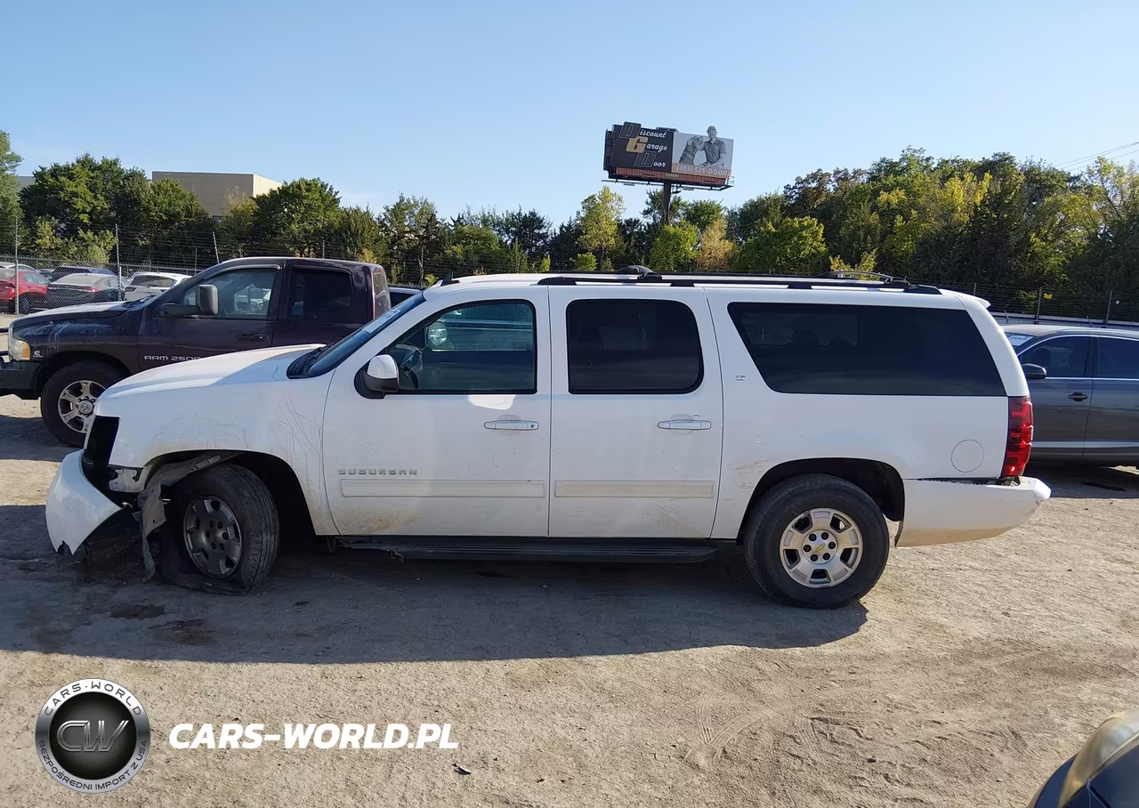 2012 Chevrolet Suburban Lt VIN:1GNSKJE73CR314652 - 13