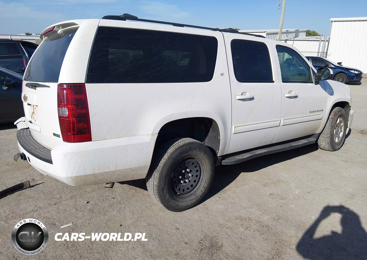 2012 Chevrolet Suburban Lt VIN:1GNSKJE73CR314652 - 4